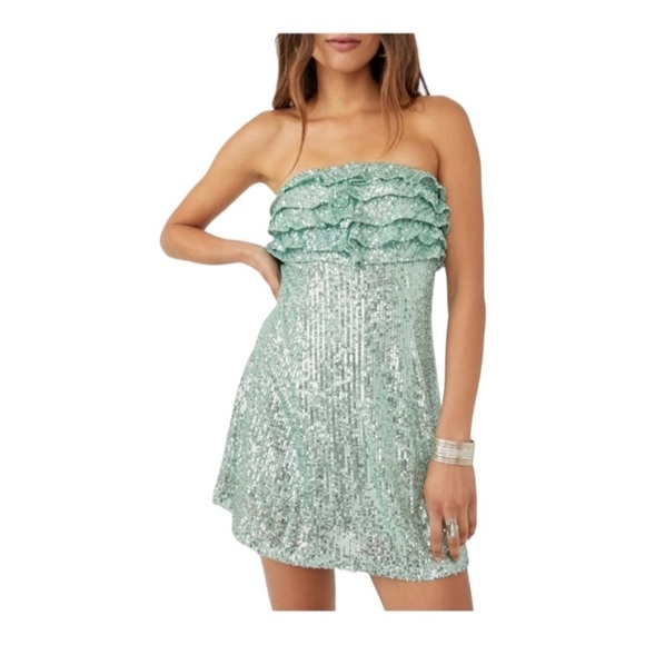 FREE PEOPLE x Revolve Frida Mint Green Sequin Strapless Ruffle Mini Dress US 8 - Picture 5 of 7